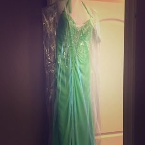 Lime Green Sequin Detailed Prom Dress